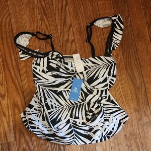 Cupshe Black and White Tropical Print Blouse